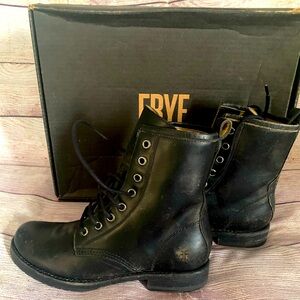 Frye Veronica Distressed Combat Boot Size 7